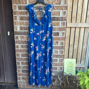 Xhilaration Blue Floral Sleeveless Jumpsuit Wide Leg Size XL NWT